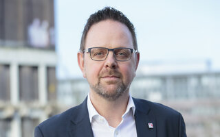 Portrait von Guido Zeitler.
